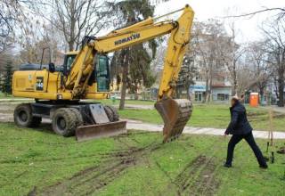 Започна обновяването на Централните градски площи